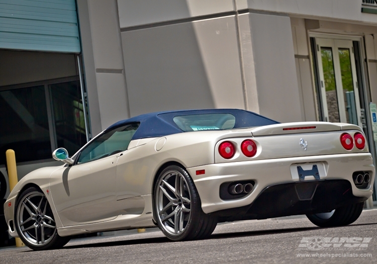 2005 Ferrari 360 with 20/22" Savini BM-7 in Titanium wheels