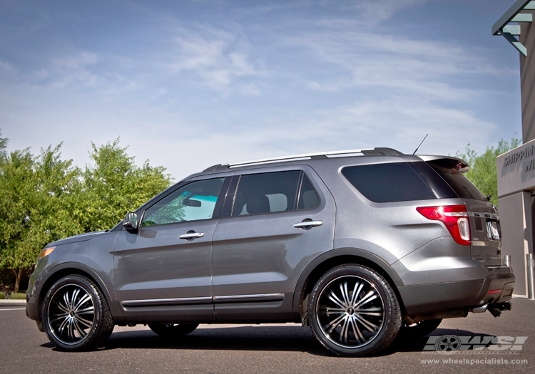 2012 Ford Explorer with 22" Avenue A601 in Gloss Black (Machined Face w/ Groove) wheels