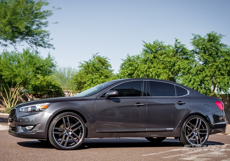 2013 Kia Cadenza with 22" Koko Kuture Intake in Machined Black (1 Piece) wheels