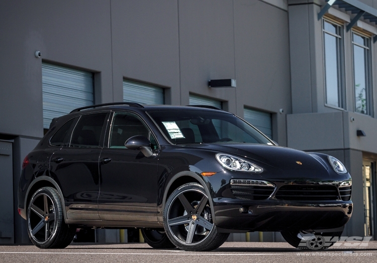 2013 Porsche Cayenne with 22" Giovanna Dramadio-RL in Matte Black wheels