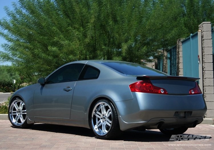 2006 Infiniti G35 Coupe with 20" Vossen VVS-077 in Silver (Discontinued) wheels