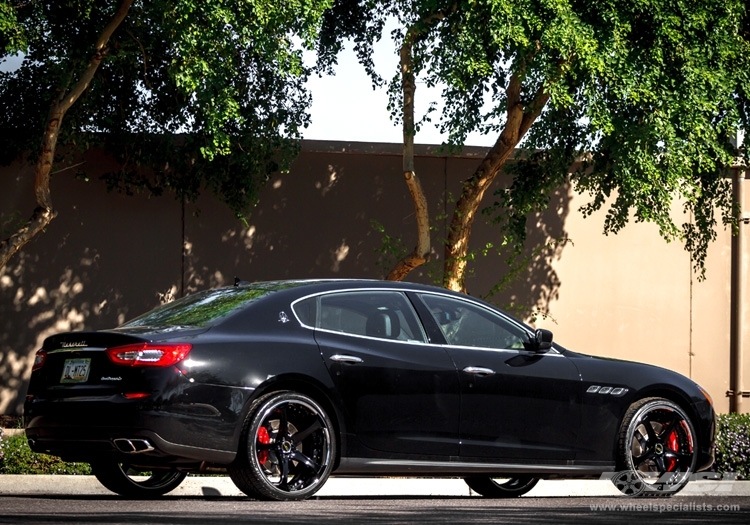 2014 Maserati Quattroporte with 22" GFG Supremo D-2 in Black (Chrome Lip) wheels