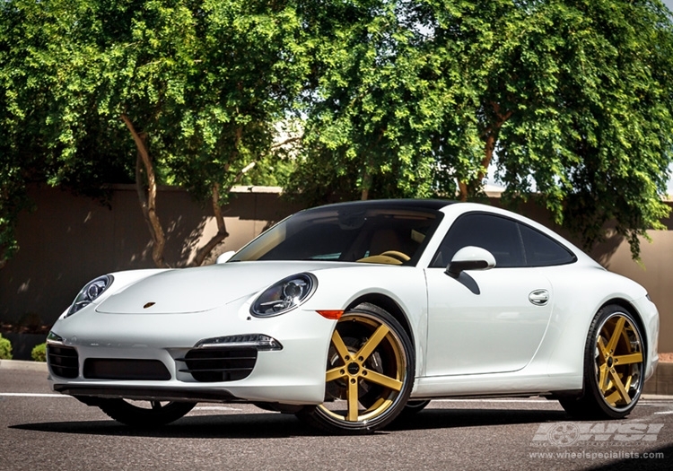 2013 Porsche 911 with 22" Giovanna Mecca in Gold (Chrome S/S Lip) wheels