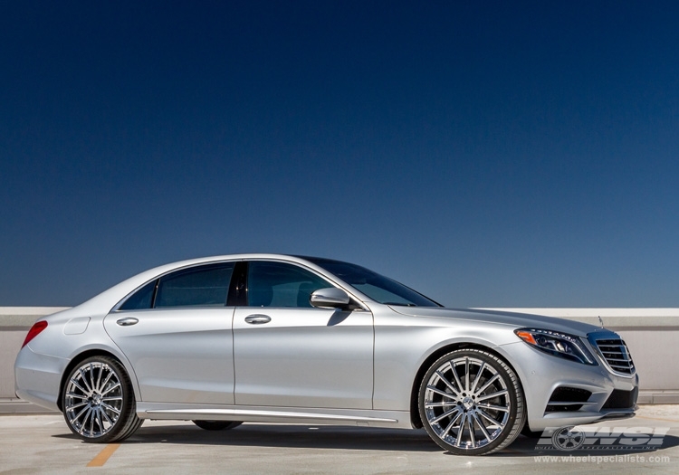 2014 Mercedes-Benz S-Class with 22" Mandrus Rotec (RF) in Chrome (Rotary Forged) wheels