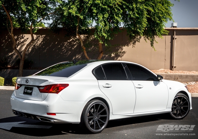 2013 Lexus GS with 20" Giovanna Lindos-RL in Matte Black wheels