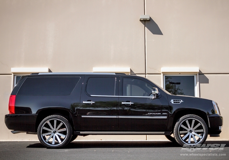 2012 Cadillac Escalade with 24" Gianelle Santo-2SS in Machined Silver (Chrome S/S Lip) wheels