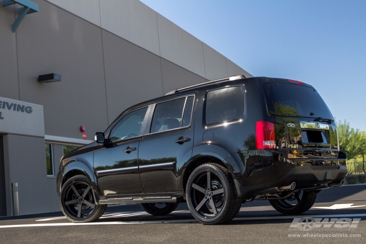 2013 Honda Pilot with 22" Giovanna Mecca in Black (Black Lip) wheels