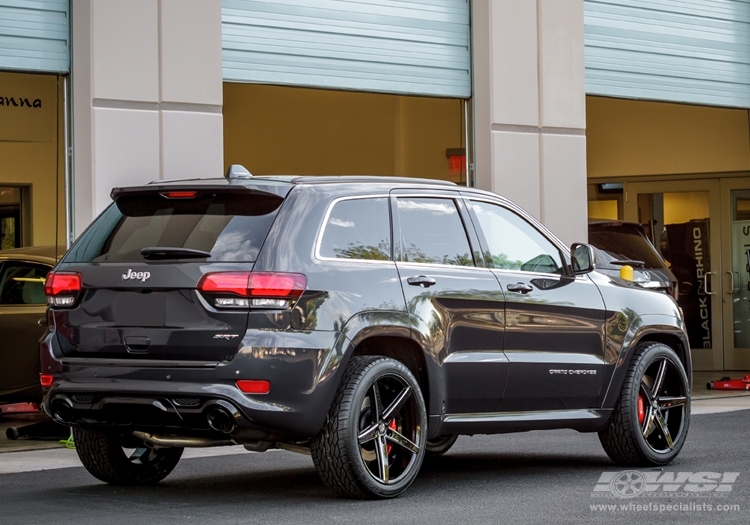2013 Jeep Grand Cherokee SRT-8 with 22" Lexani R-Four in Gloss Black (CNC Accents) wheels