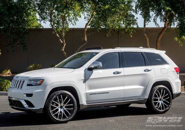 2014 Jeep Grand Cherokee with 22" Giovanna Kilis in Machined Black wheels