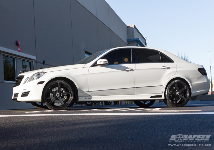 2012 Mercedes-Benz E-Class with 20" Vossen CV3 in Matte Black (Machined) wheels