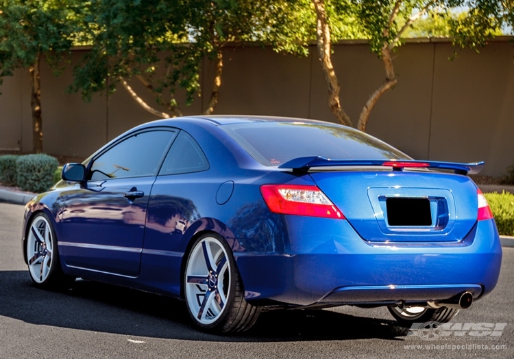 2012 Honda Civic SI with Vossen CV3-R in Silver Metallic wheels