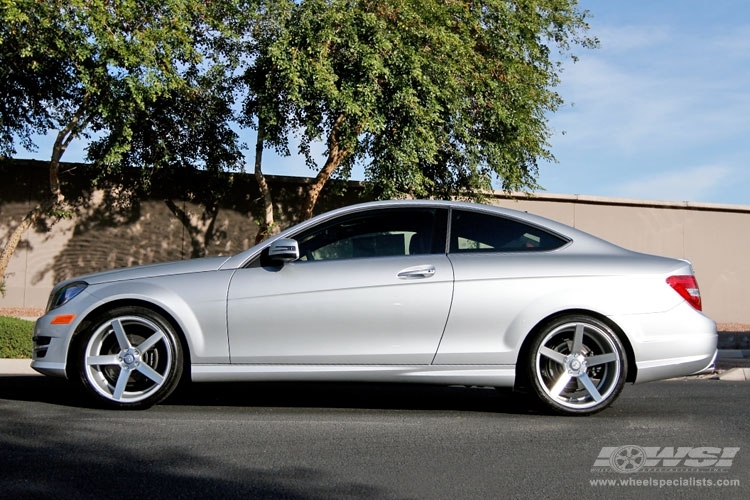 2014 Mercedes-Benz C-Class Coupe with Vossen CV3-R in Silver Metallic wheels