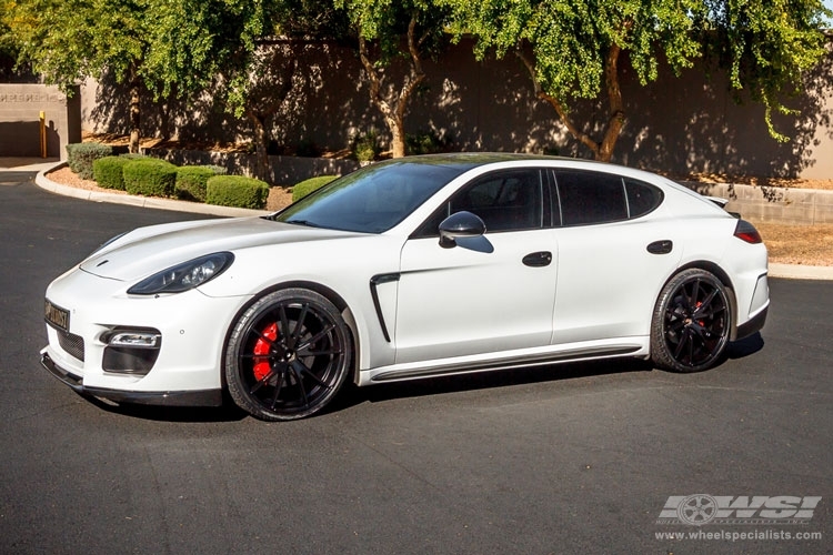 2011 Porsche Panamera with 22" Gianelle Davalu in Satin Black wheels