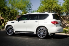 Infiniti QX80