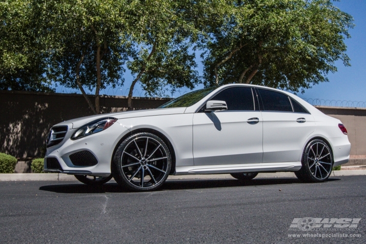2014 Mercedes-Benz E-Class with 20" Lexani CSS-10 in Black Machined wheels