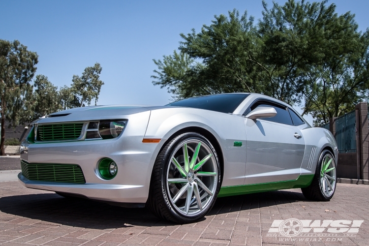 2014 Chevrolet Camaro with 22" Vossen CVT in Silver Metallic wheels