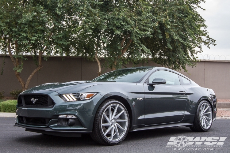 2015 Ford Mustang with 20" Vossen CVT in Silver Metallic wheels