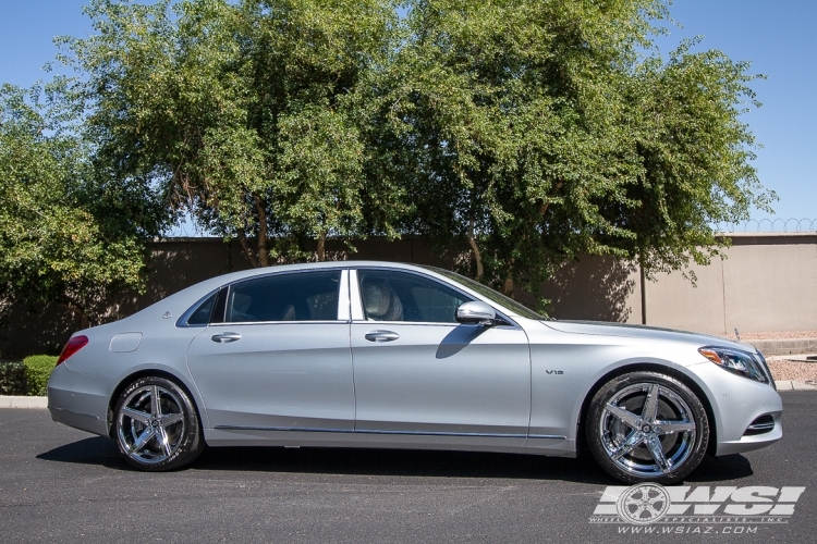 2016 Mercedes-Benz S-Class with 20" Lexani R-Four in Chrome wheels