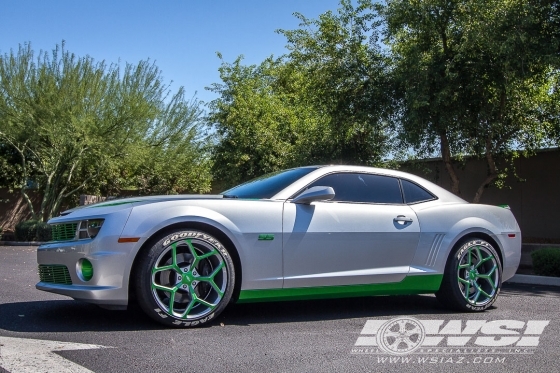 2014 Chevrolet Camaro with 20" MRR M228 in Silver wheels