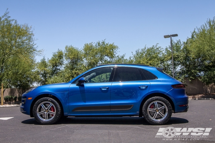 2015 Porsche Macan with 18" Mandrus Mannheim in Gunmetal Machined (Mirror Cut face ) wheels