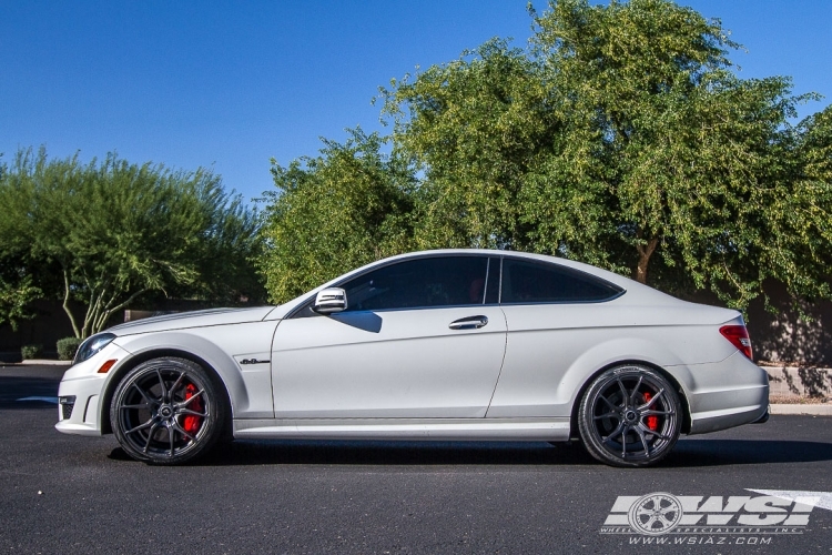 2012 Mercedes-Benz C-Class with 19" Vorsteiner V-FF 103 in Graphite (Carbon Graphite) wheels