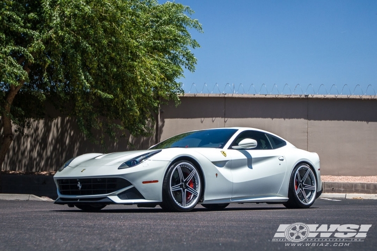 2014 Ferrari F12 with 21" GFG Forged FM-212 in Custom wheels