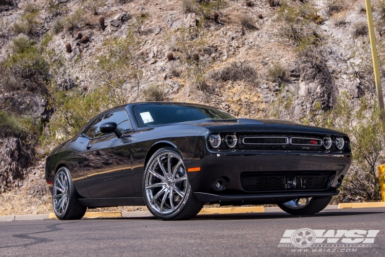 2015 Dodge Challenger with 22" Gianelle Cuba-10 in Chrome wheels