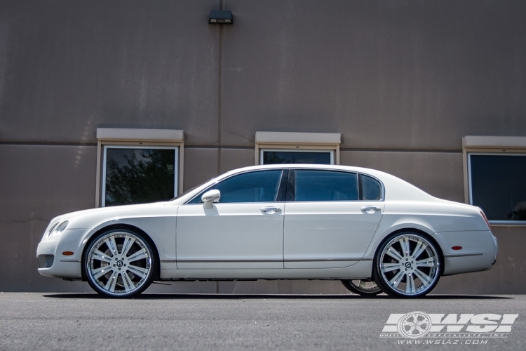 2006 Bentley Continental Flying Spur with 24" Vellano VTR in Custom wheels
