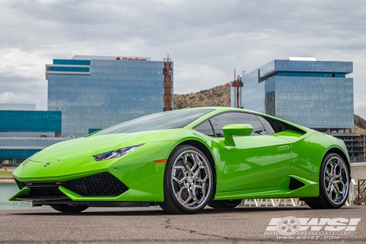 2015 Lamborghini Huracan with 20" Lexani Forged LF-110 in Chrome wheels