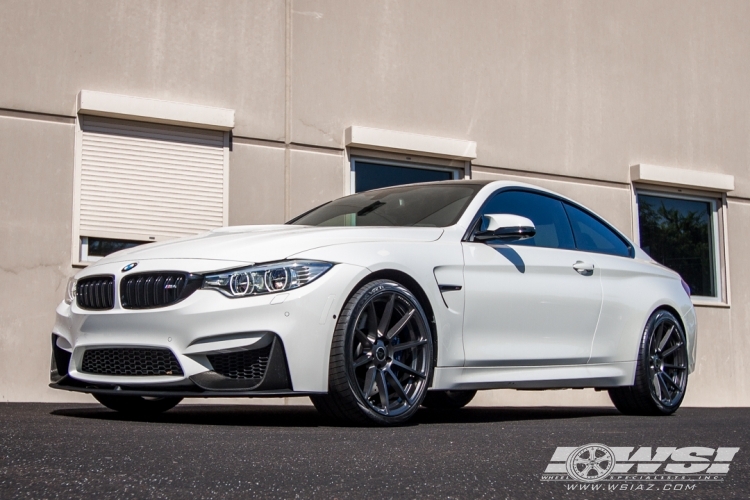 2015 BMW M4 with 20" Vorsteiner V-FF 102 in Graphite (Carbon Graphite) wheels