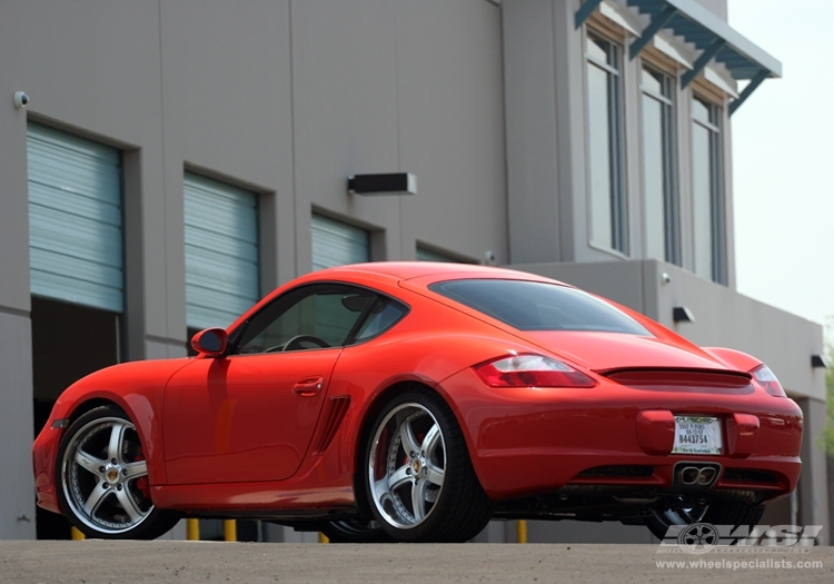 2007 Porsche Cayman with 20" Maya DLS in Chrome wheels