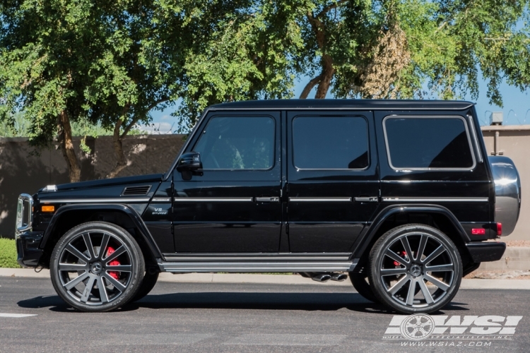 2015 Mercedes-Benz G-Class with 24" Gianelle Santoneo in Matte Black (Ball Cut Details) wheels