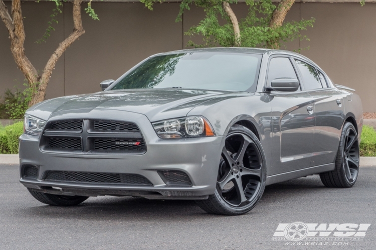 2012 Dodge Charger with 22" Giovanna Dalar-5 in Black wheels