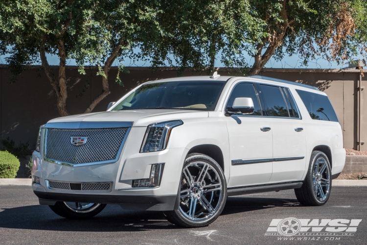 2016 Cadillac Escalade with 24" Gianelle Bologna in Chrome wheels