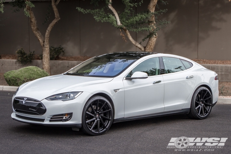 2014 Tesla Model S with 22" Koko Kuture Surrey in Semi Gloss Black wheels