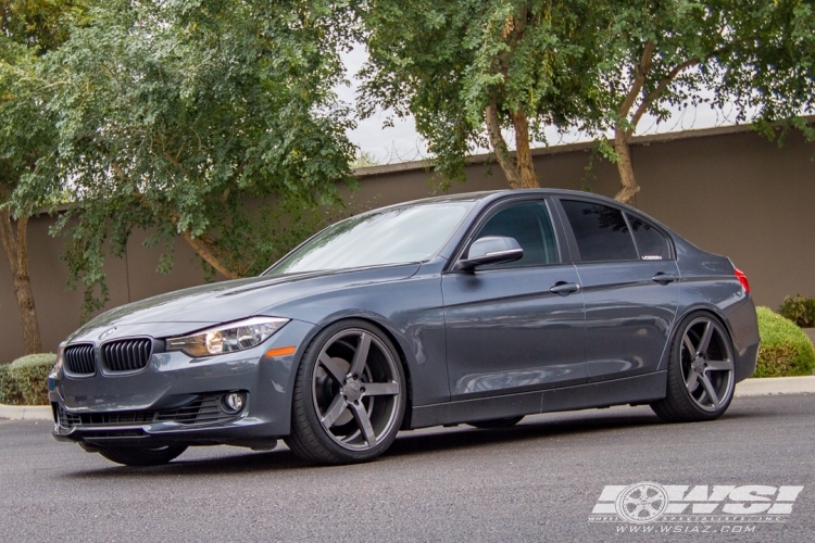 2013 BMW 3-Series with 20" Vossen CV3-R in Gloss Graphite wheels