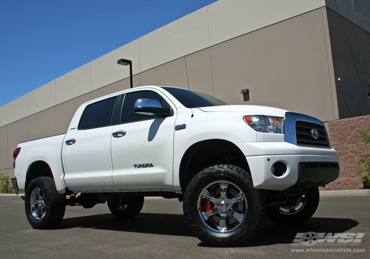 2008 Toyota Tundra with 20" MKW Closeouts B26 in Chrome wheels