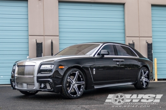 2012 Rolls-Royce Ghost with 24" Forgiato Aggio-ECL in Custom wheels