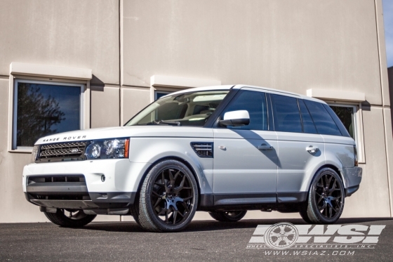 Range Rover 2013 Black Rims