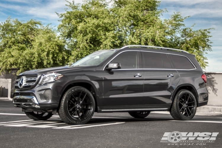 2017 Mercedes-Benz GLS/GL-Class with 22" Gianelle Monaco in Semi Gloss Black wheels