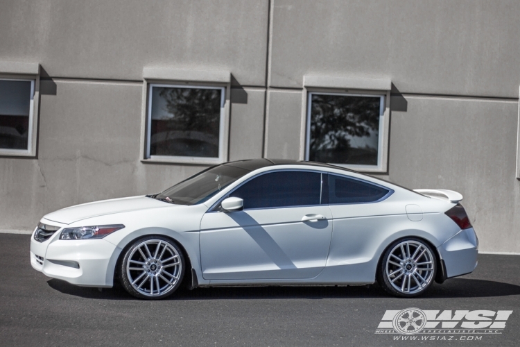 2012 Honda Accord with 20" Koko Kuture Massa-7 in Silver wheels