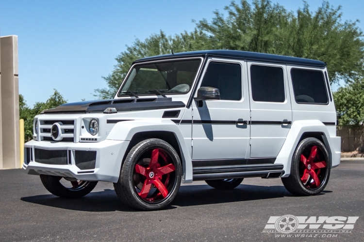 2013 Mercedes-Benz G-Class with 24" Forgiato Fossette-ECL in Custom wheels