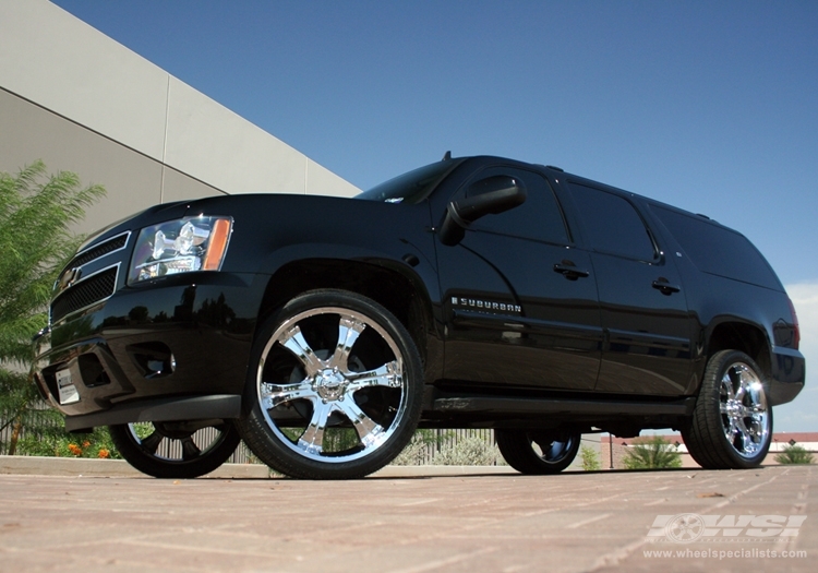 2007 Chevrolet Suburban with 24" MKW Closeouts B26 in Chrome wheels