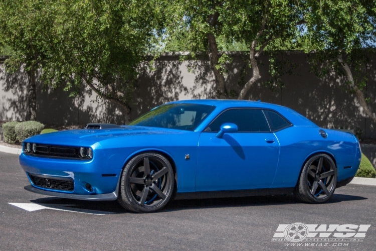 2016 Dodge Challenger with 22" Vossen CV3-R in Gloss Black (Custom Finish) wheels