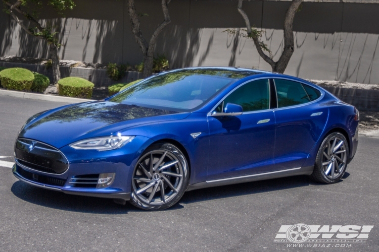 2016 Tesla Model S with 20" RSR R701 in Gray wheels