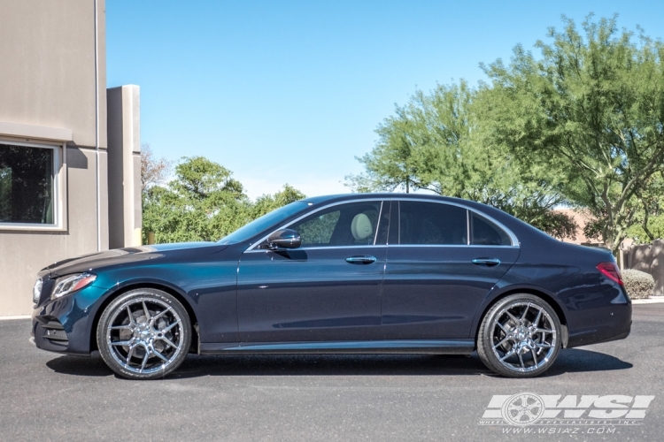 2017 Mercedes-Benz E-Class with 20" Giovanna Haleb in Chrome wheels