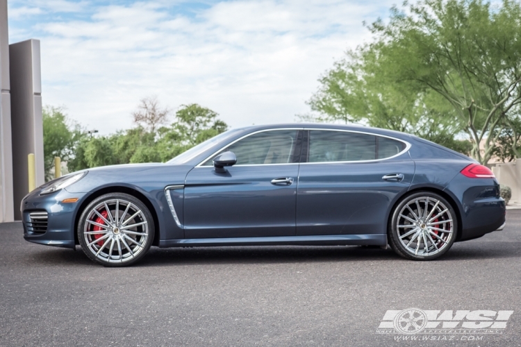 2014 Porsche Panamera with 22" Lexani Pegasus in Chrome wheels