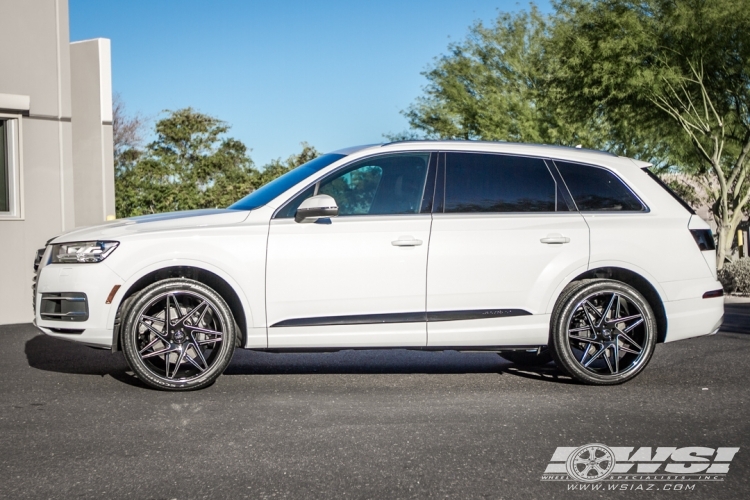 2017 Audi Q7 with 22" Gianelle Parma in Gloss Black (Ball Cut Details) wheels