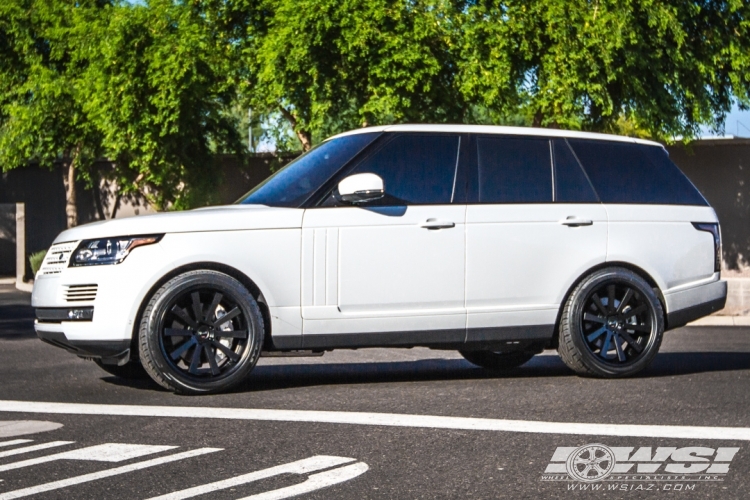 2016 Land Rover Range Rover with 22" Gianelle Santo-2SS in Matte Black (Black lip) wheels