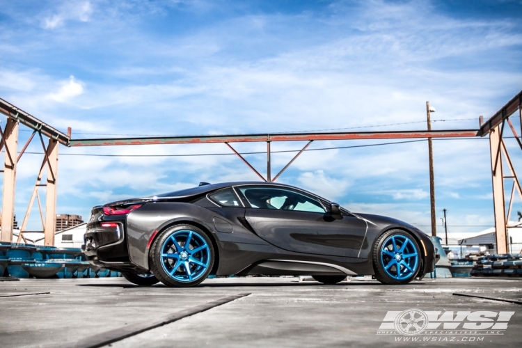 2016 BMW i8 with 20" Savini BM-10 in Titanium wheels